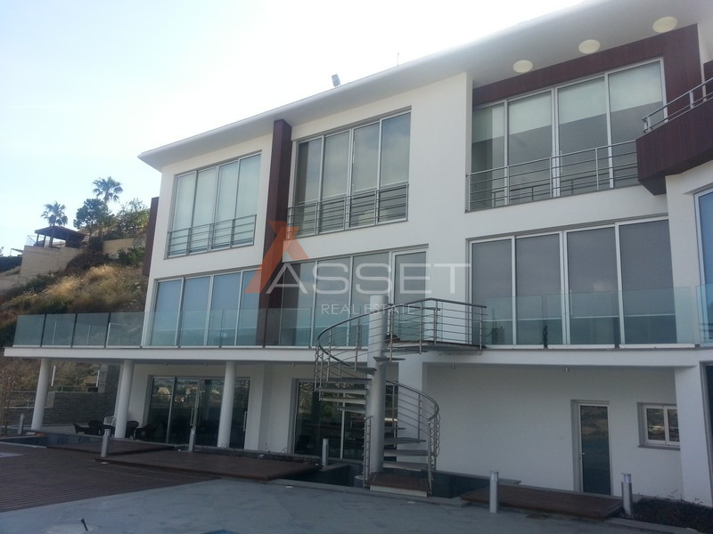 7 Bdr VILLA IN GERMASOGEIA VILLAGE LIMASSOL