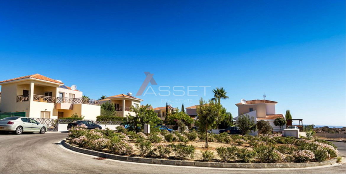 3 Bdr PANORAMIC VIEW VILLA IN PISSOURI