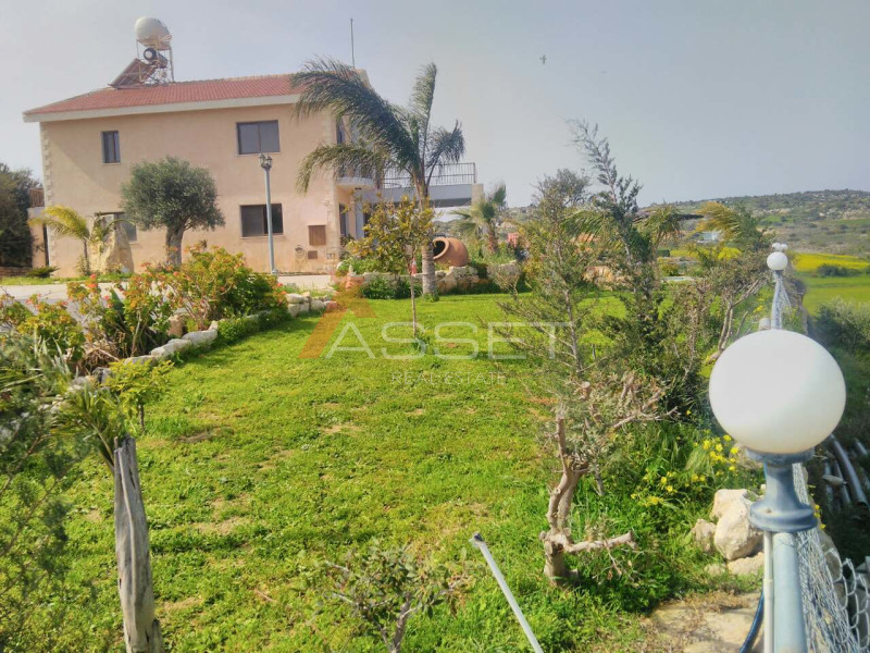 4 Bdr HOUSE IN PYRGOS AREA