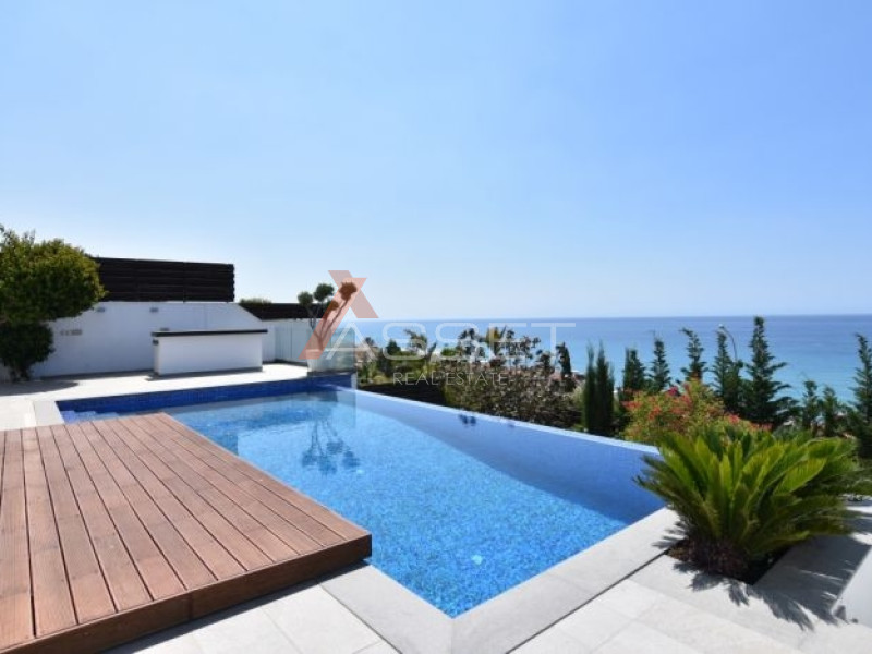 4 Bdr LUXURY VILLA IN AMATHUS AREA LIMASSOL