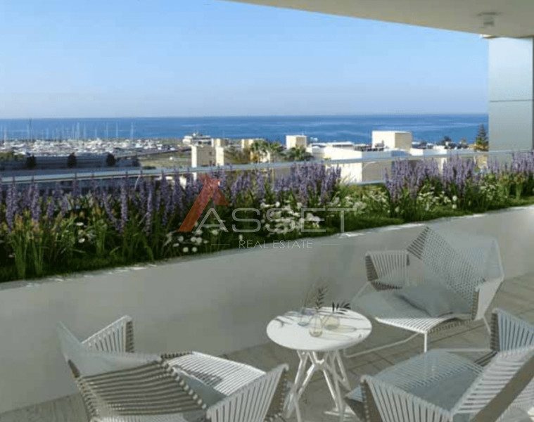 4 Bdr LUXURY APARTMENT IN LIMASSOL