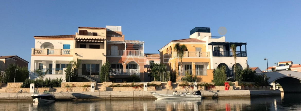 3 Bdr VILLA IN LIMASSOL MARINA