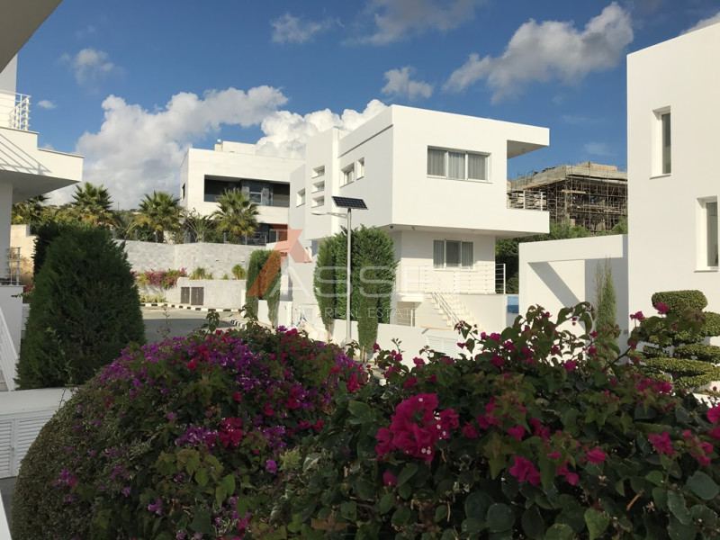 4 Bdr LUXURY VILLA IN AGIOS TYCHONAS