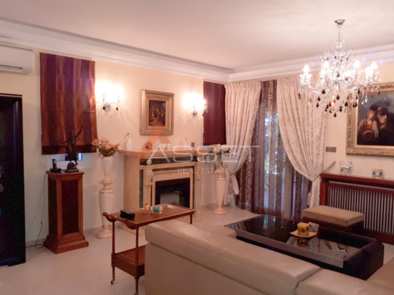 4 Bdr LUXURY HOUSE IN TOURIST AREA