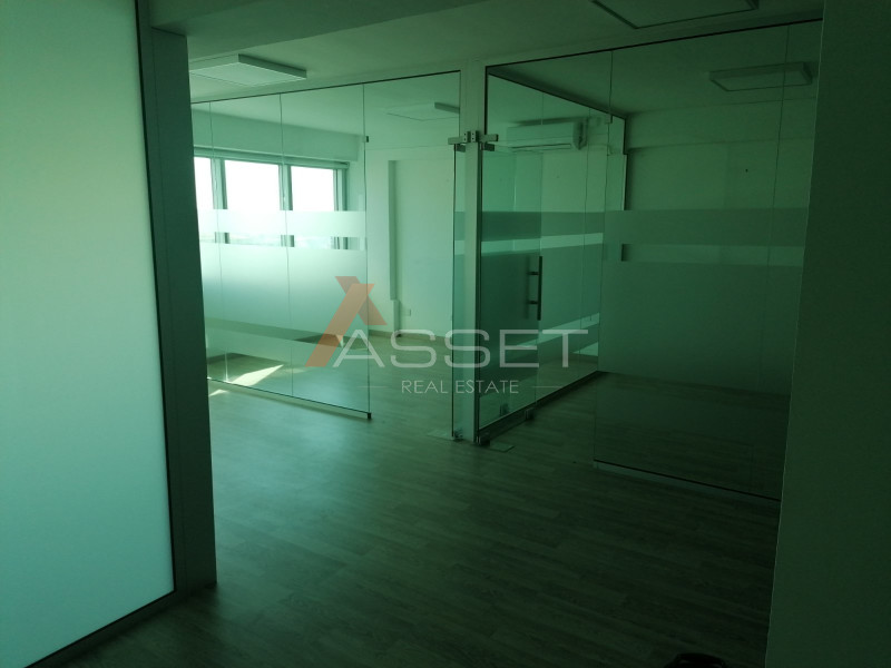 150m² OFFICE SPACE IN MESA GEITONIA