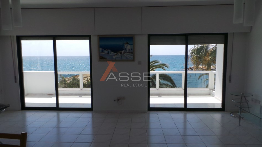 2 Bdr BEACHFRONT APARTMENT IN LIMASSOL