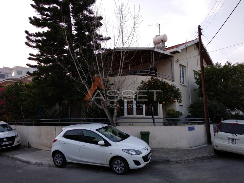 3 BEDROOM DETACHED TOWNHOUSE IN NAAFI LIMASSOL