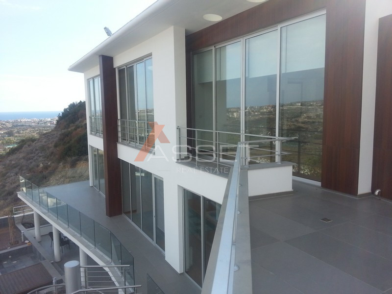 7 Bdr VILLA IN GERMASOGEIA VILLAGE LIMASSOL