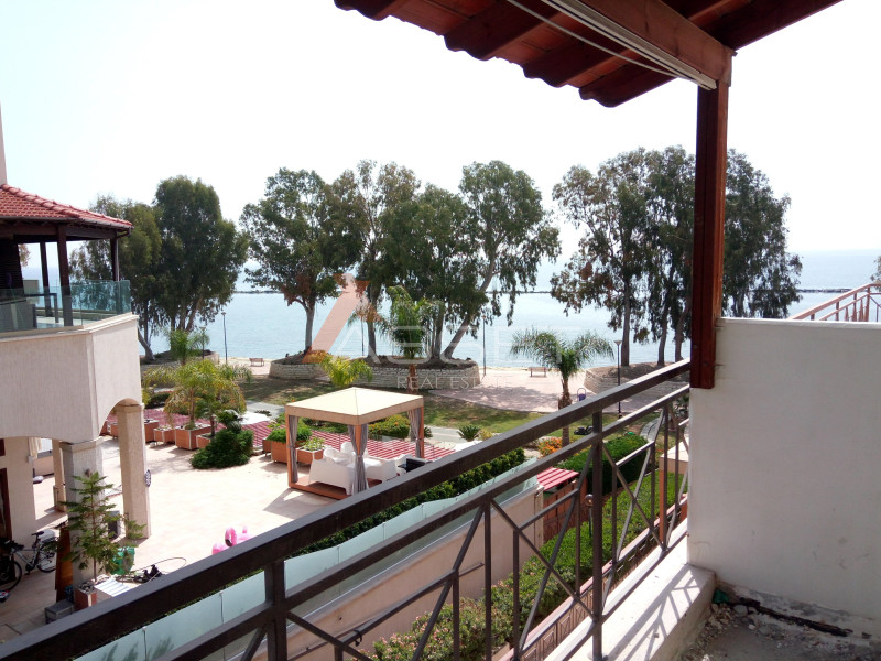 2 Bdr SEA FRONT APARTMENT IN GERMASOGEIA TOURIST AREA