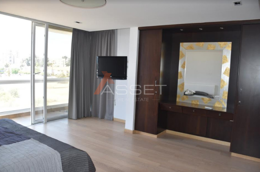 4 BEDROOM SEA VIEW PENTHOUSE NEAR TO CROWN PLAZA HOTEL