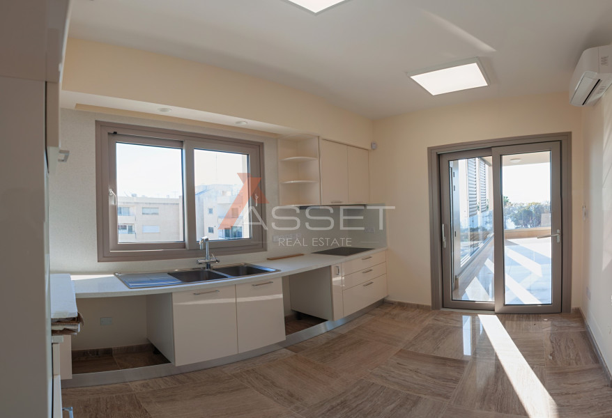 3 Bdr UNOBSTRUCTED SEA VIEW APARTMENT