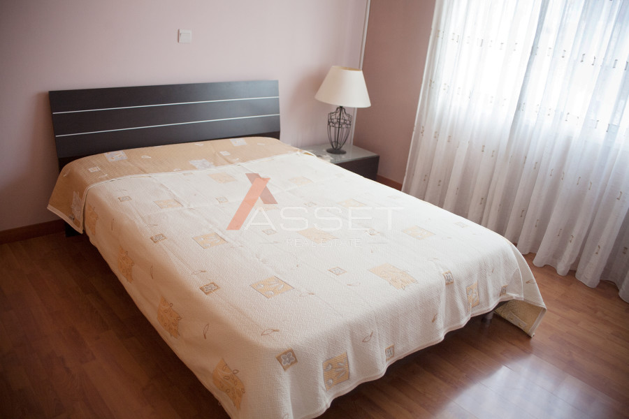 3 Bdr APARTMENT IN NEAPOLIS AREA