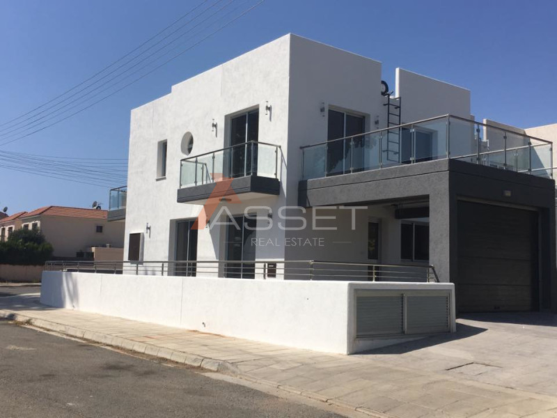 4 Bdr HOUSE IN ASOMATOS