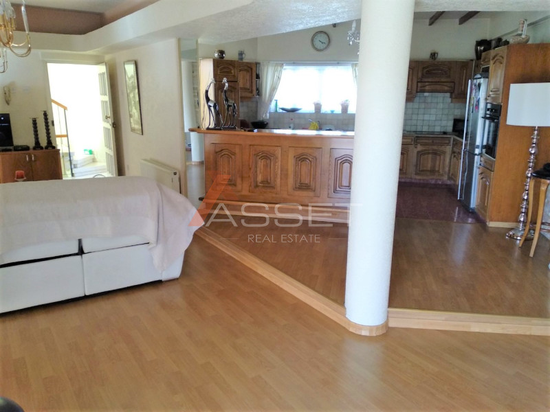 3 Bdr UPPER LEVEL HOUSE IN AGIOS NEKTARIOS AREA