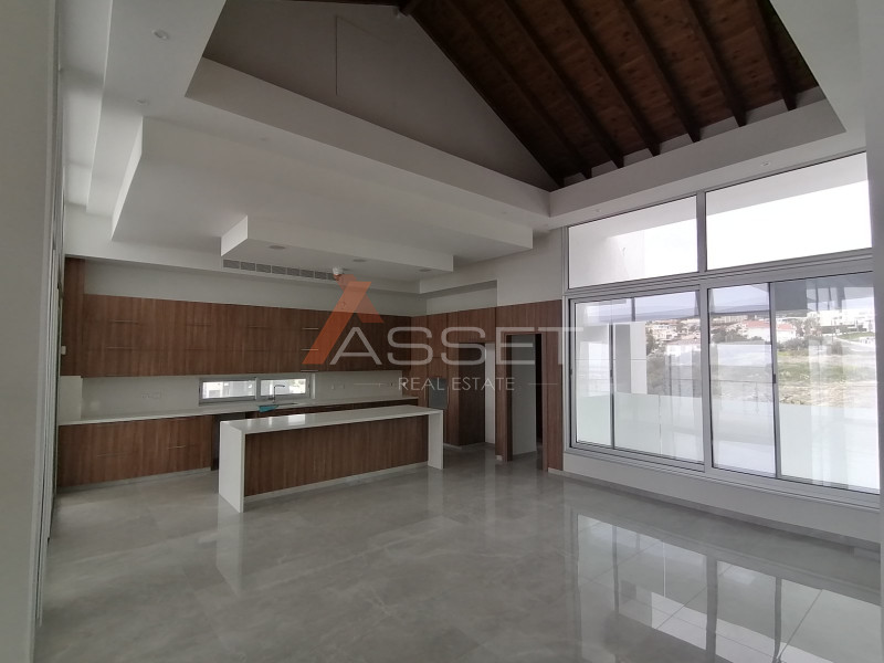 3 + 1 BEDROOM VILLA IN AGIA FYLA HEIGHTS