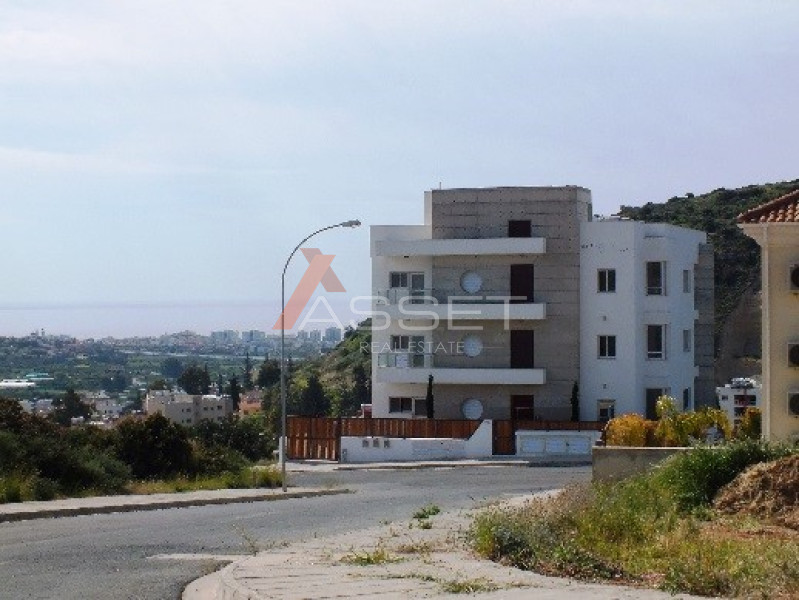 RESIDENTIAL BUILDING IN LIMASSOL