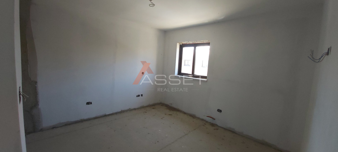 4 Bdr HOUSE IN KITI LARNACA