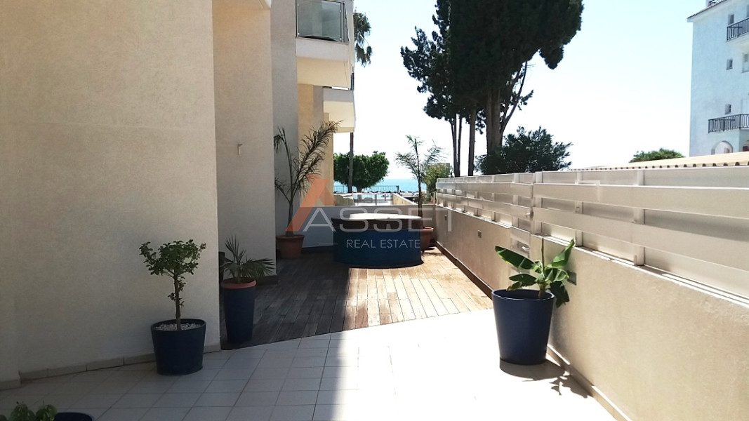 2 Bdr BEACHFRONT APARTMENT IN LIMASSOL