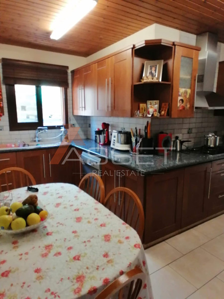 3 + 3 BEDROOM HOUSE IN PAREKLISSIA