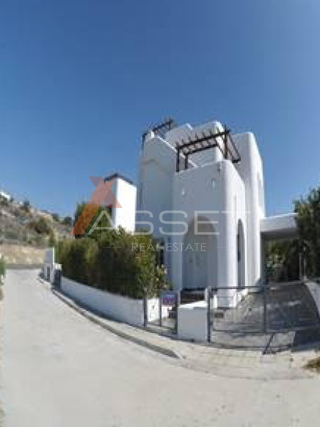 4 Bdr VILLA IN AGIOS TYCHONAS