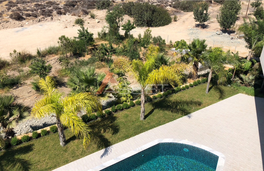 4 Bdr VILLA IN GERMASOGEIA