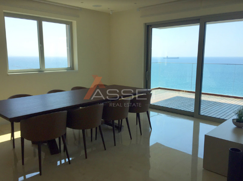 LUXURY 3 BEDROOM APARTMENT IN TOURIST AREA