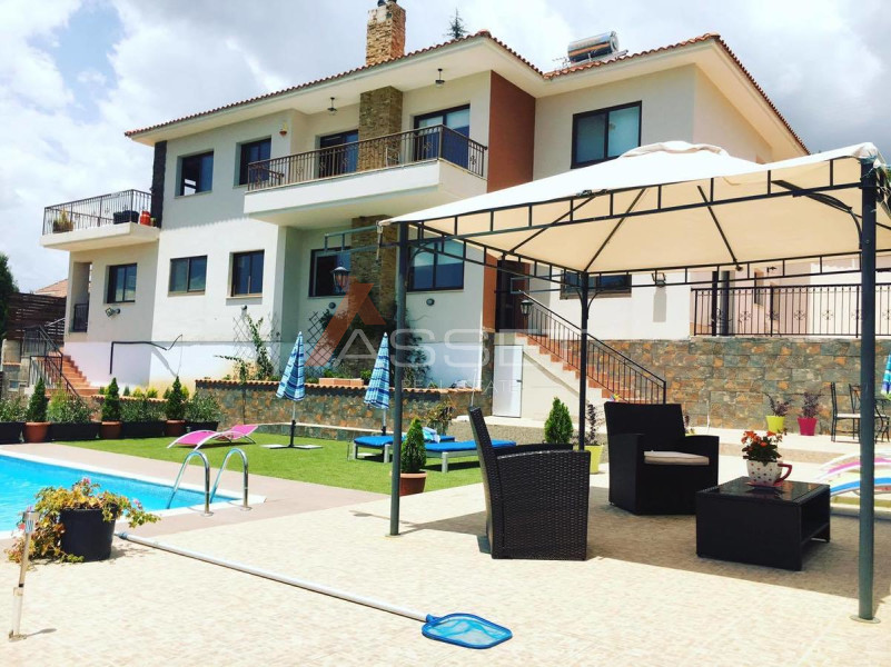 5 Bdr VILLA IN PERA PEDI LIMASSOL