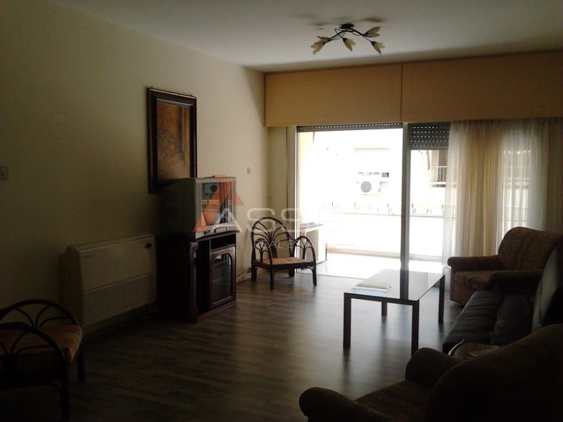 3 BEDROOM APARTMENT NEAR GLADSTONOS STREET