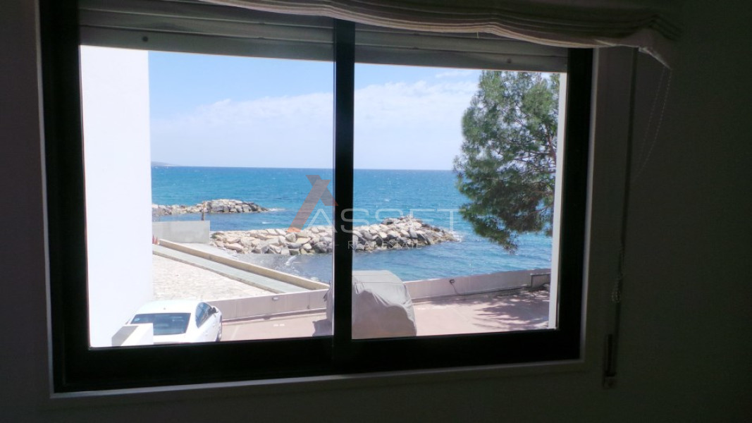 2 Bdr BEACHFRONT APARTMENT IN LIMASSOL