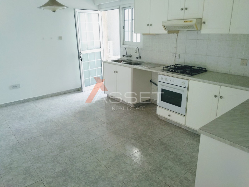 3 Bdr GROUND FLOOR HOUSE IN NEAPOLIS