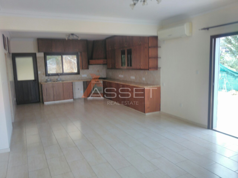 4 Bdr HOUSE IN PYRGOS AREA