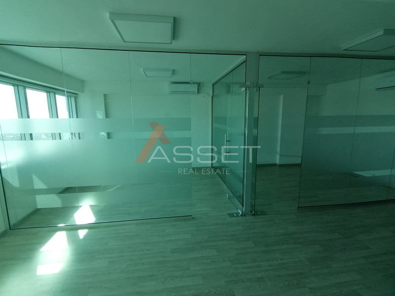 150m² OFFICE SPACE IN MESA GEITONIA