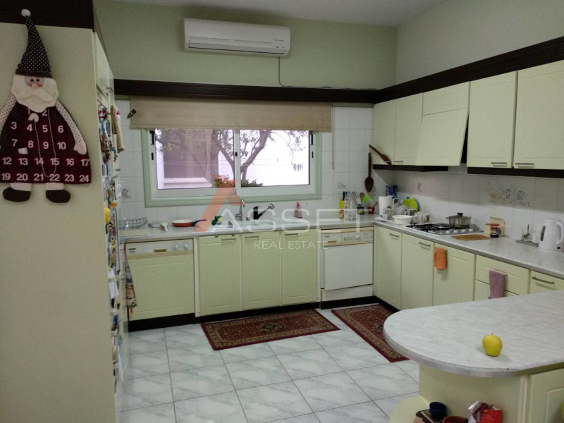 3 BEDROOM DETACHED TOWNHOUSE IN NAAFI LIMASSOL