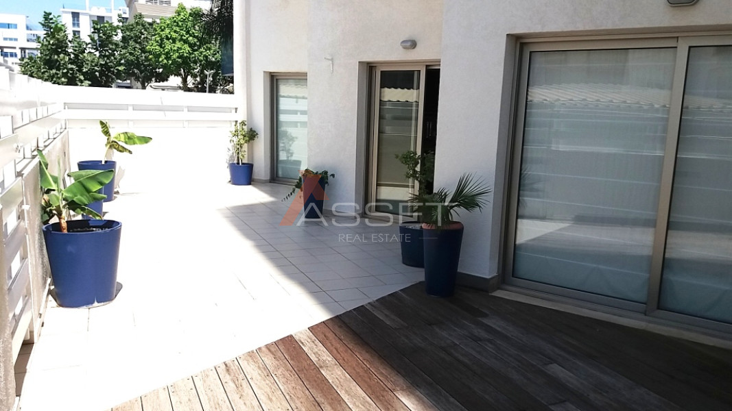 2 Bdr BEACHFRONT APARTMENT IN LIMASSOL