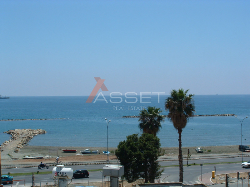 3/4 Bdr - 245m² - SEA VIEW PENTHOUSE IN LIMASSOL