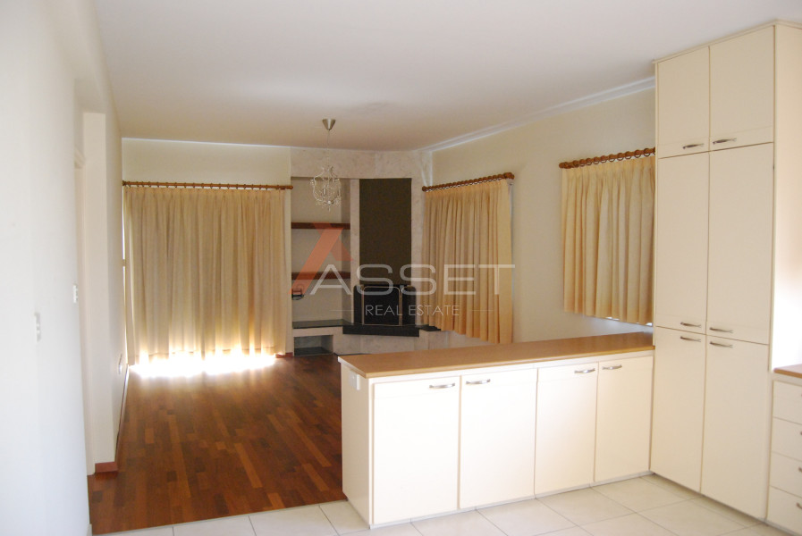 3 Bdr APARTMENT IN LIMASSOL CENTRE