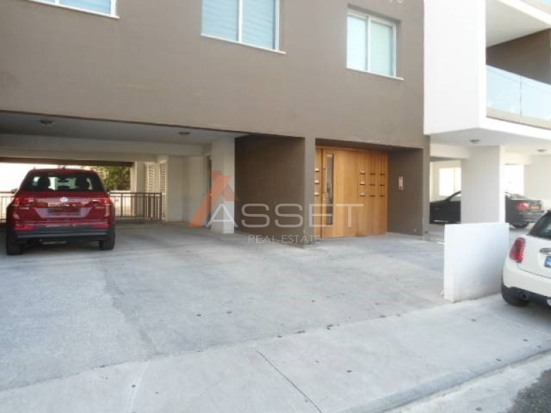 RESIDENTIAL BUILDING FOR SALE