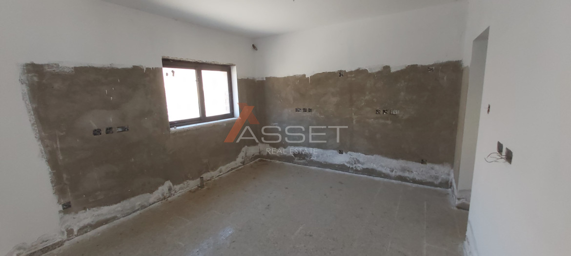 4 Bdr HOUSE IN KITI LARNACA