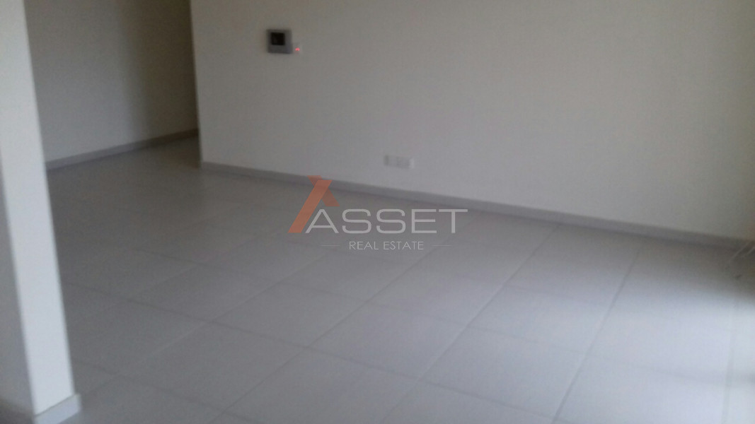 3 Bdr APARTMENT IN NAAFI