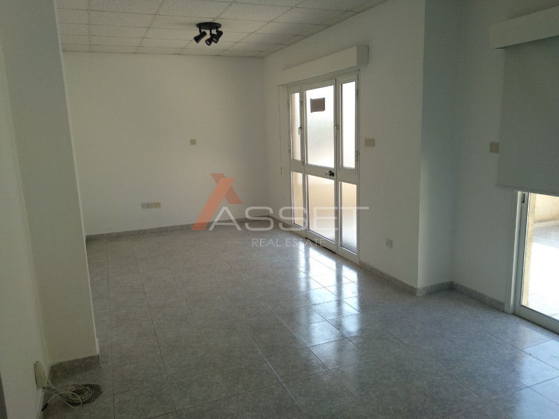 3 Bdr GROUND FLOOR HOUSE IN NEAPOLIS