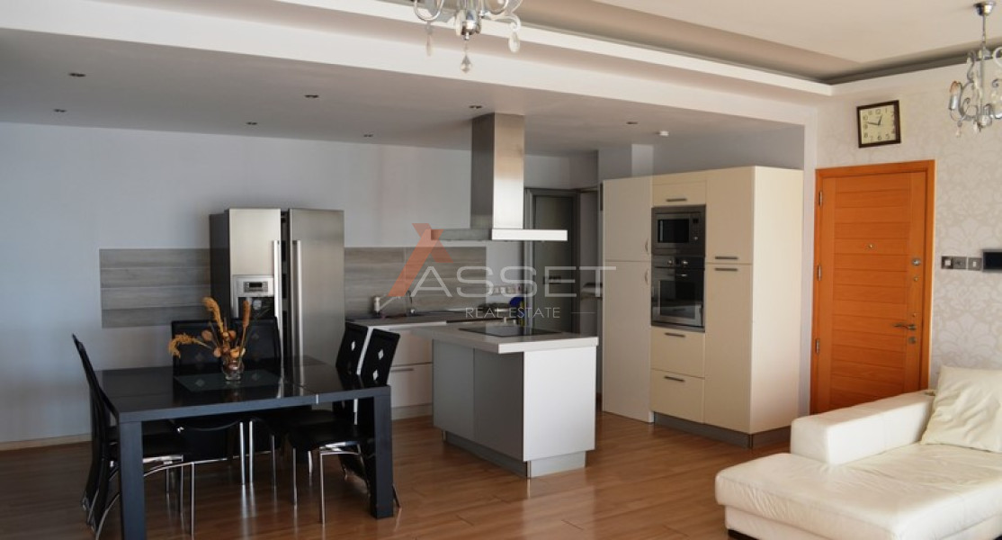 3 Bdr FIRST LINE APARTMENT IN TOURIST AREA