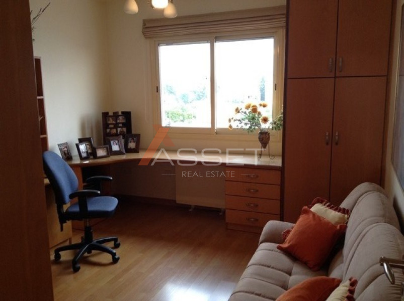 3 Bdr APARTMENT IN LIMASSOL CENTRE