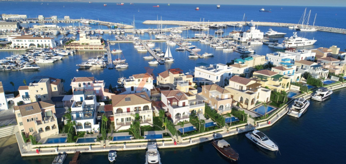 3 Bdr VILLA IN LIMASSOL MARINA