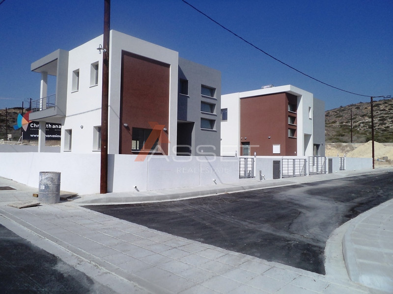 3 Bdr HOUSE IN AGIOS TYCHONAS