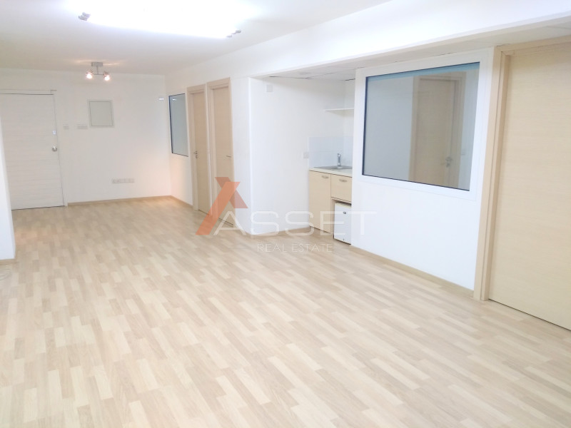 100m² OFFICE IN PANTHEA
