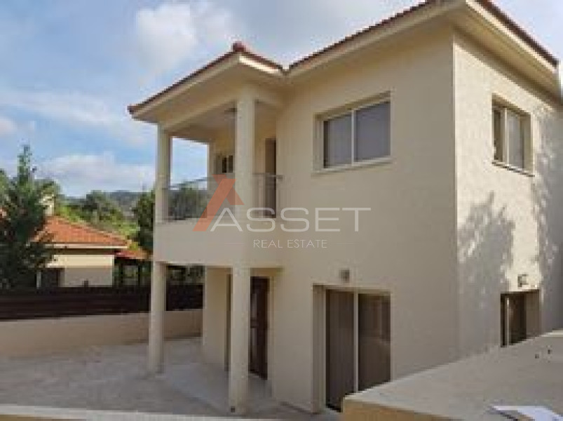 3 Bdr HOUSE IN AKROUNTA