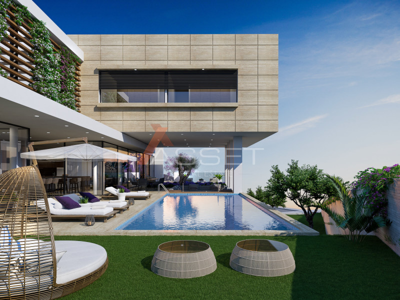 4 Bdr LUXURY VILLA IN LIMASSOL