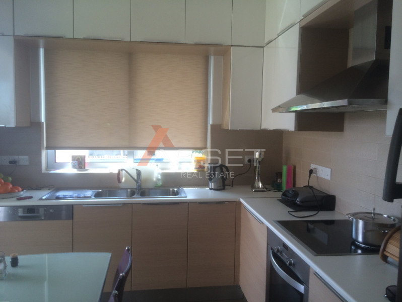 3 Bdr APARTMENT IN NEAPOLIS AREA