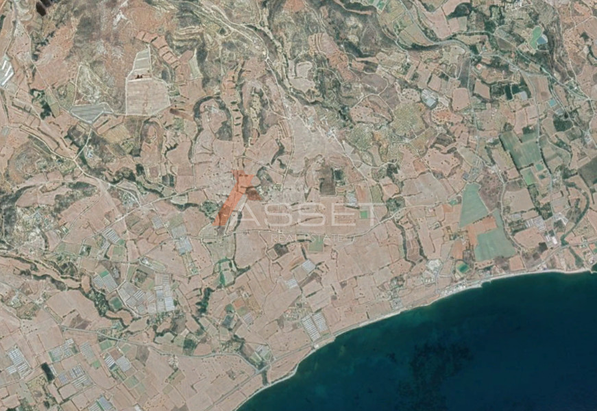 7000m² LAND IN MARONI LARNACA
