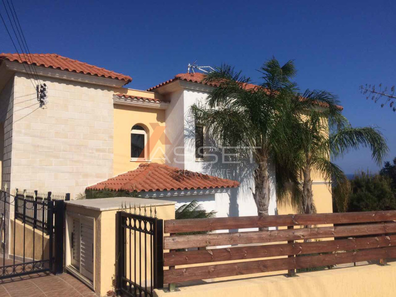 4 BEDROOM VILLA IN AGIOS TYCHONAS